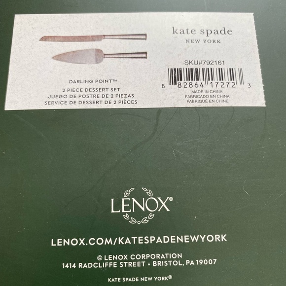 ♠️❤️♠️Kate Spade♠️
Darling Point 2-Piece Dessert Server by Kate Spade - Picture 7 of 8